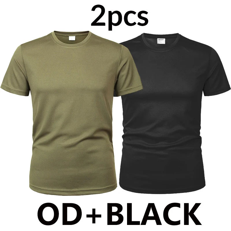 Machine-washable polyester top with short sleeves and oversized fit