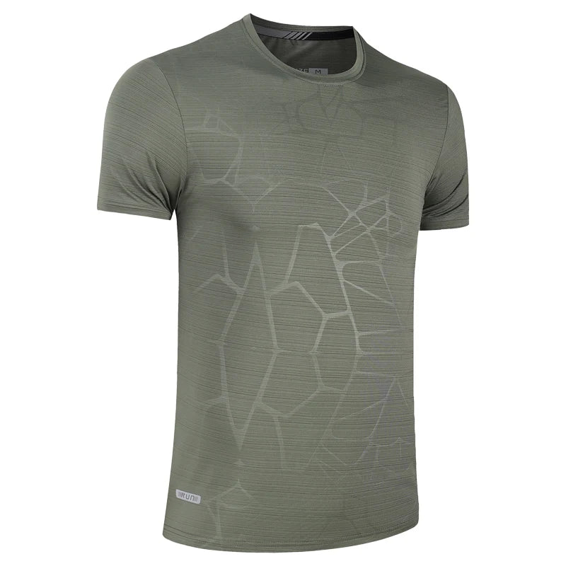 Men’s breathable quick-dry sports shirt suitable for gym and running exercises