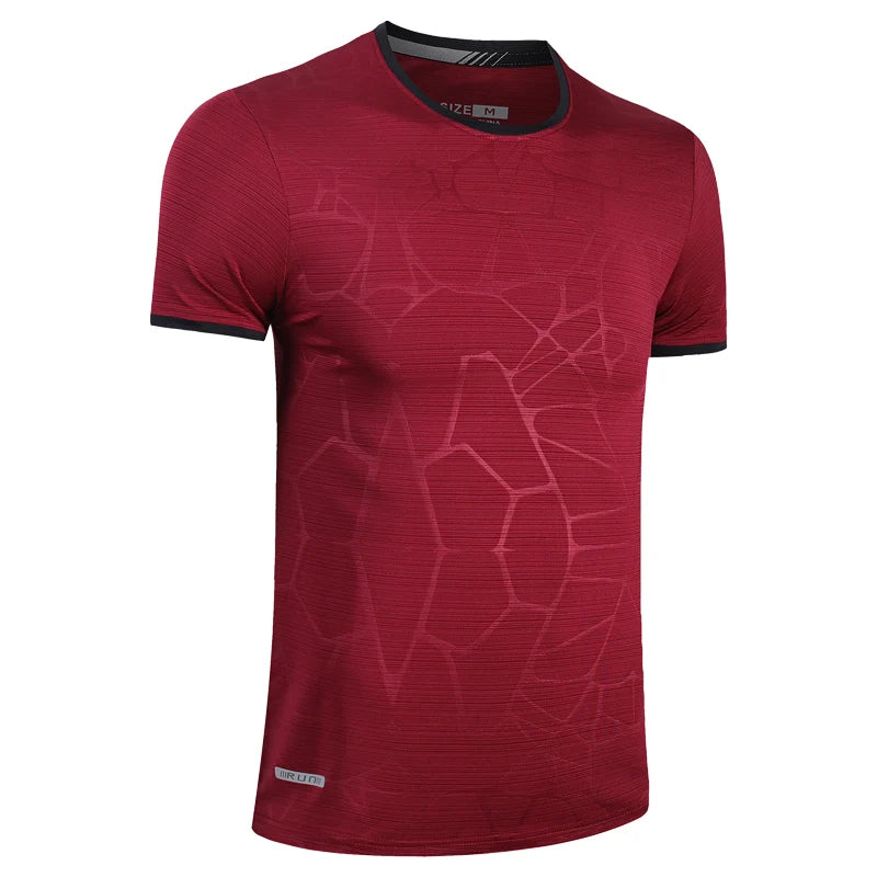Short sleeve quick-dry activewear shirt designed for outdoor fitness activities