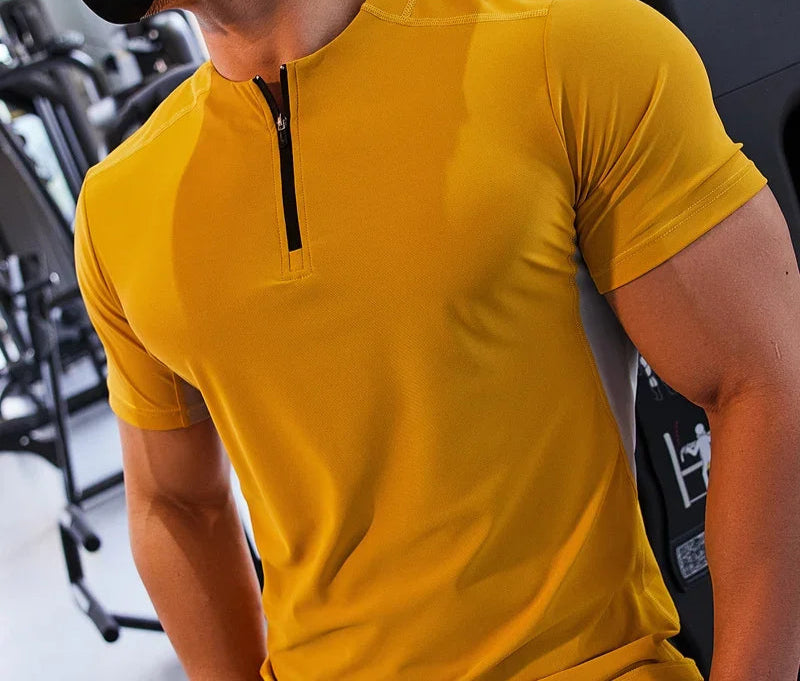 Lightweight men’s spandex athletic shirt with quick-dry fabric