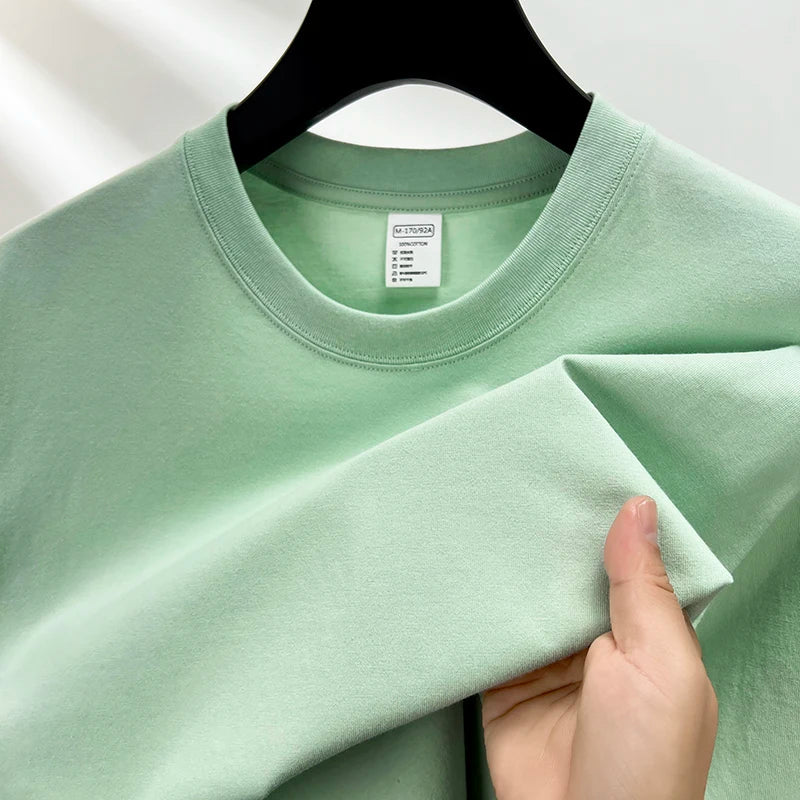Solid color loose-fit summer t-shirt made of 100% cotton