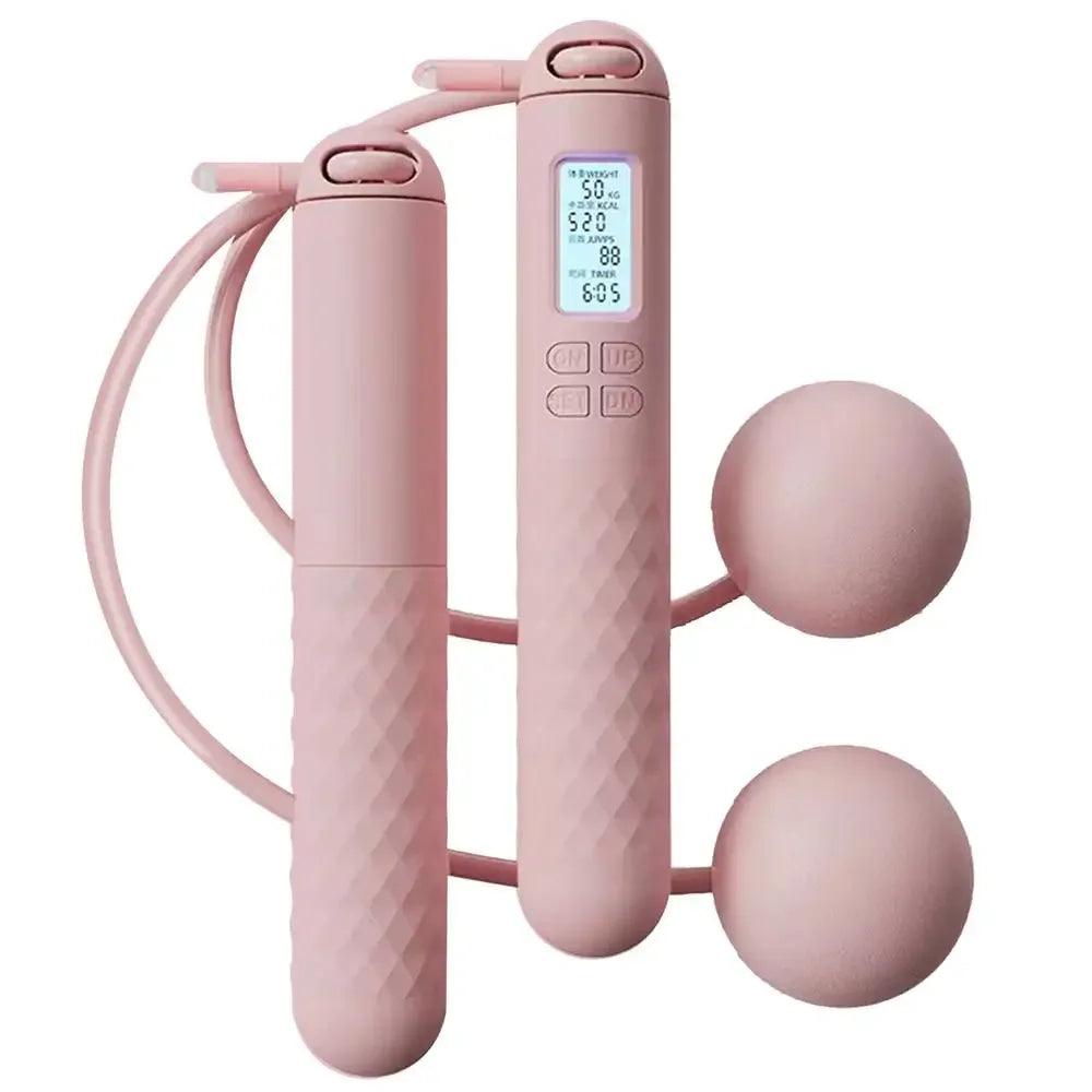 Fitness rope without cords suitable for indoor and outdoor use.

