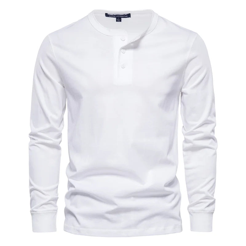 Soft cotton shirt with a buttoned placket for a refined yet casual look in white

